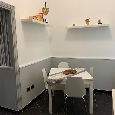 Tarsia Suite Napoli Bagian luar foto