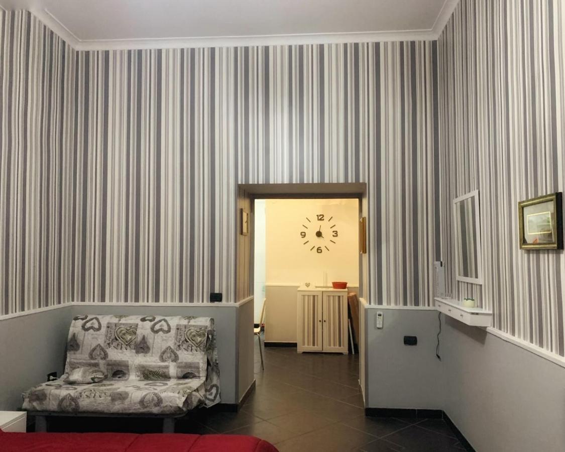 Tarsia Suite Napoli Bagian luar foto