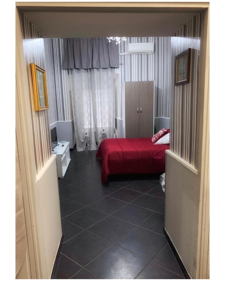 Tarsia Suite Napoli Bagian luar foto